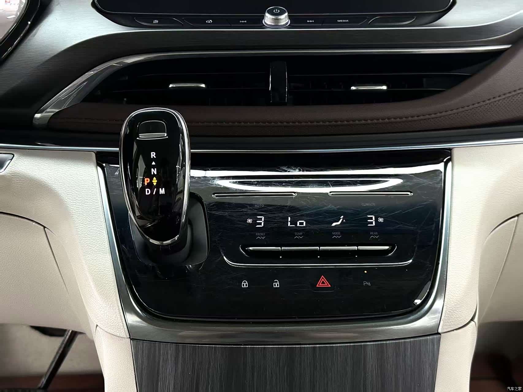 Buick GL8, 2022 16