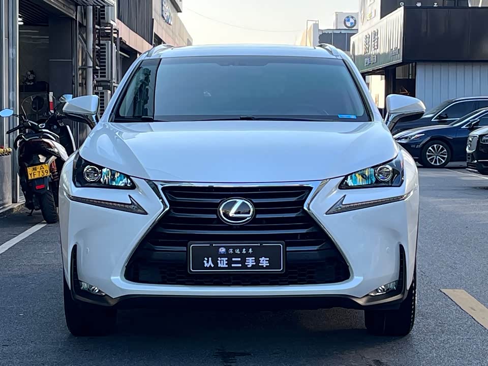 Lexus NX