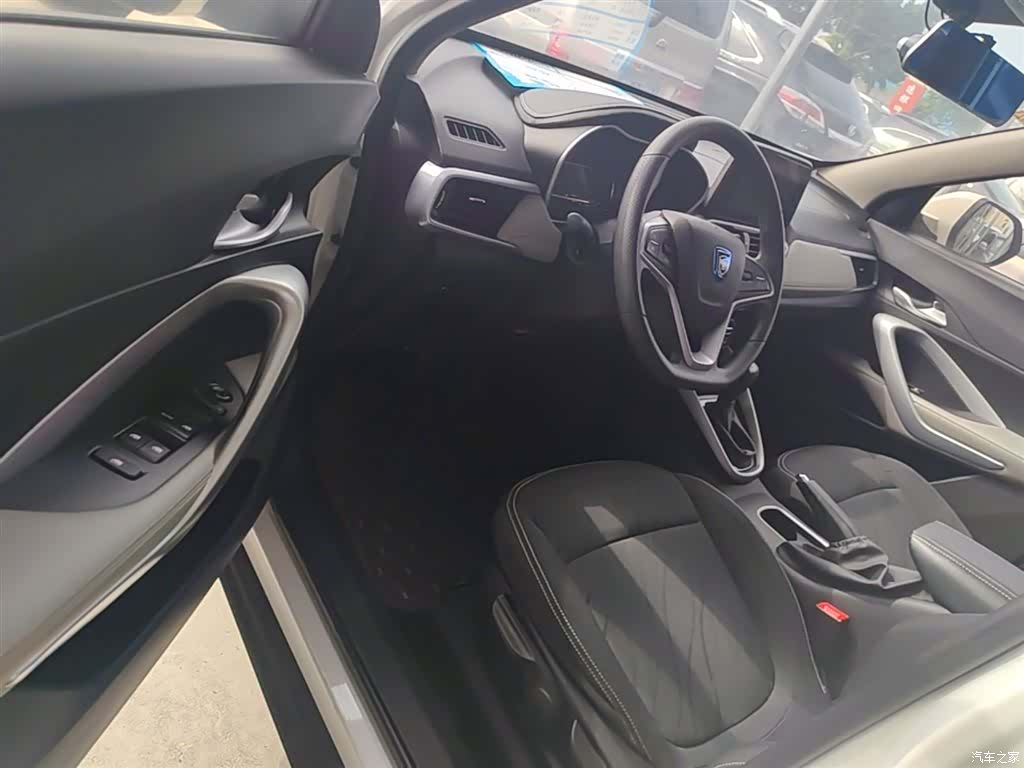 Wuling 510, 2019 16