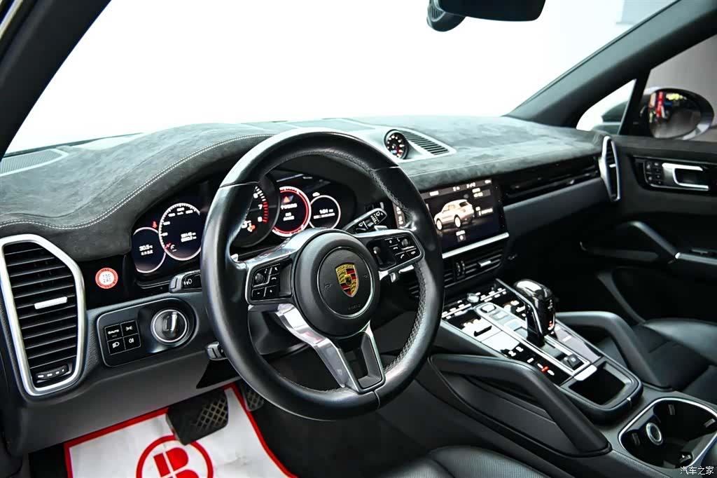 Porsche Cayenne, 2020 13