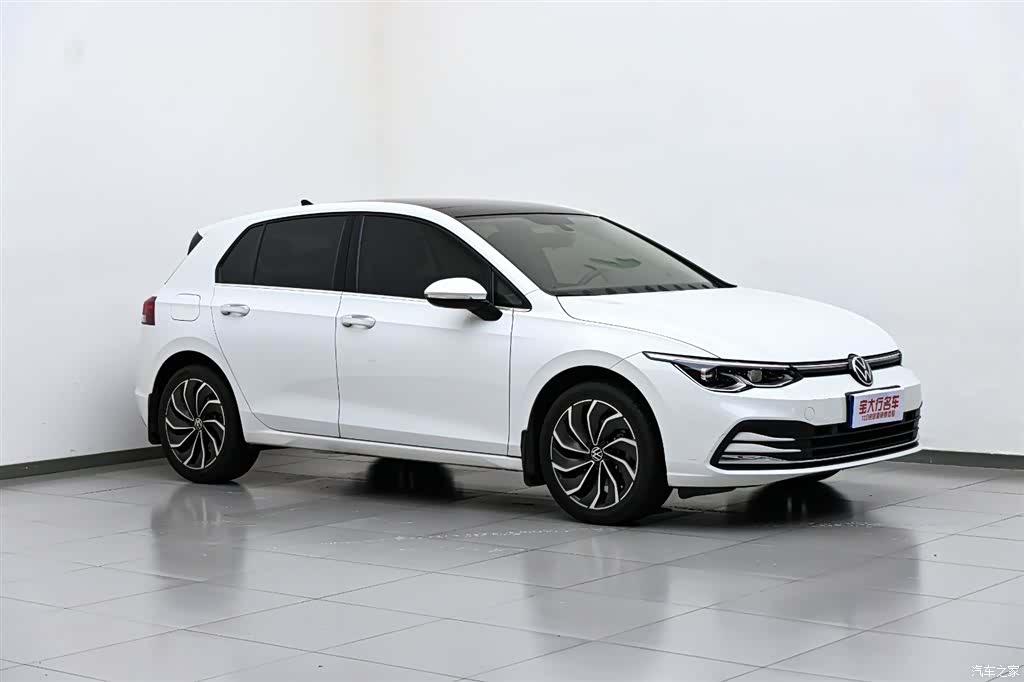 Volkswagen Golf, 2022 4