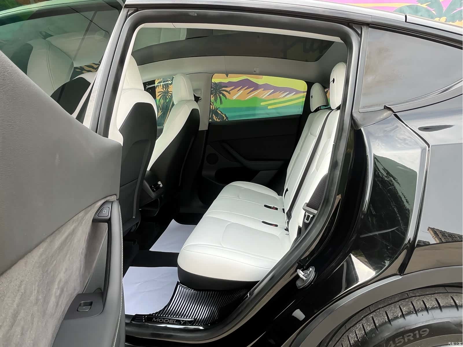 Tesla Model Y, 2022 14