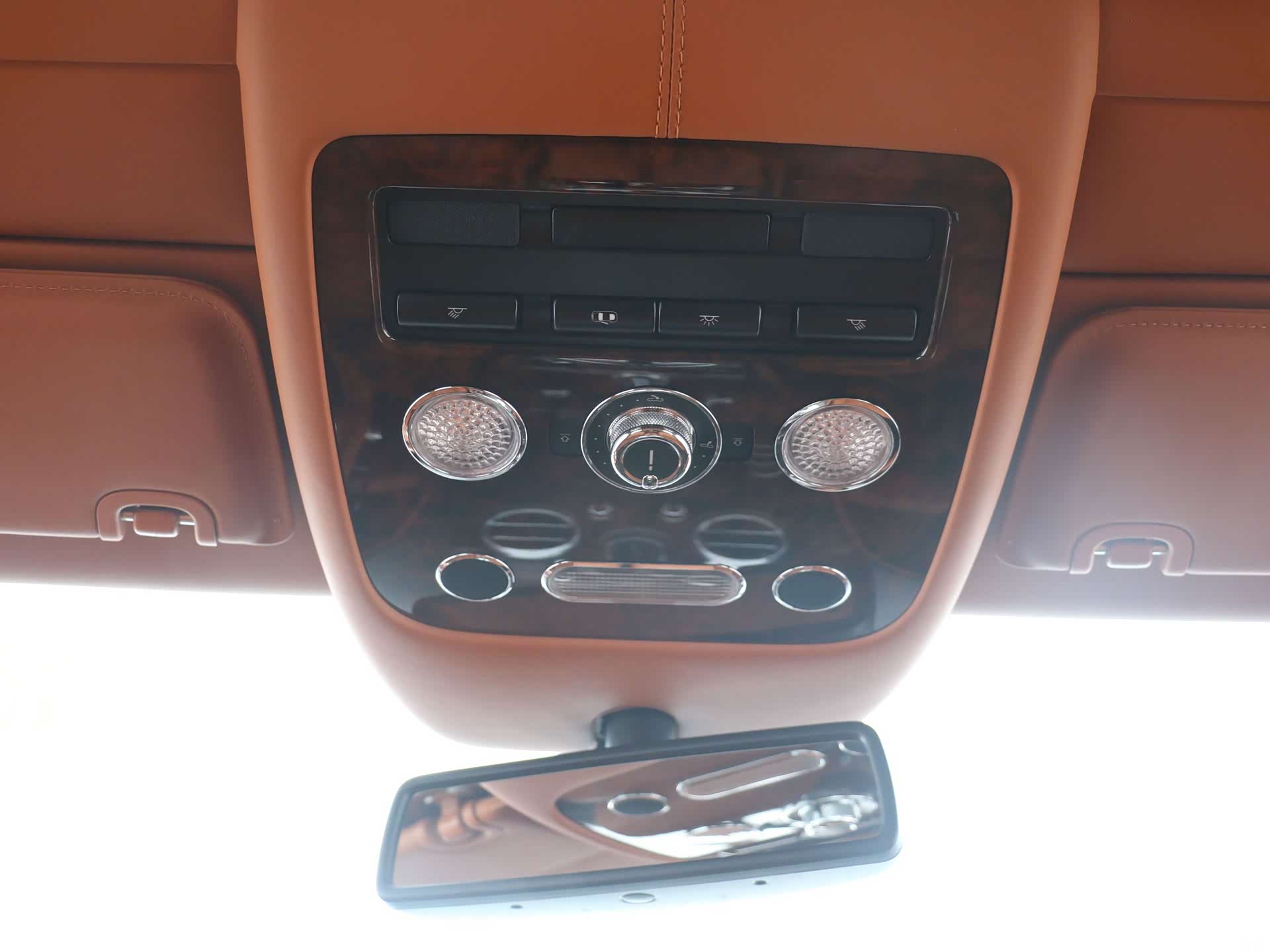 Bentley Flying Spur, 2011 7