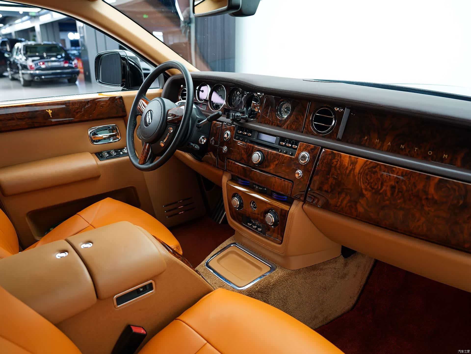 Rolls-Royce Phantom, 2010 19