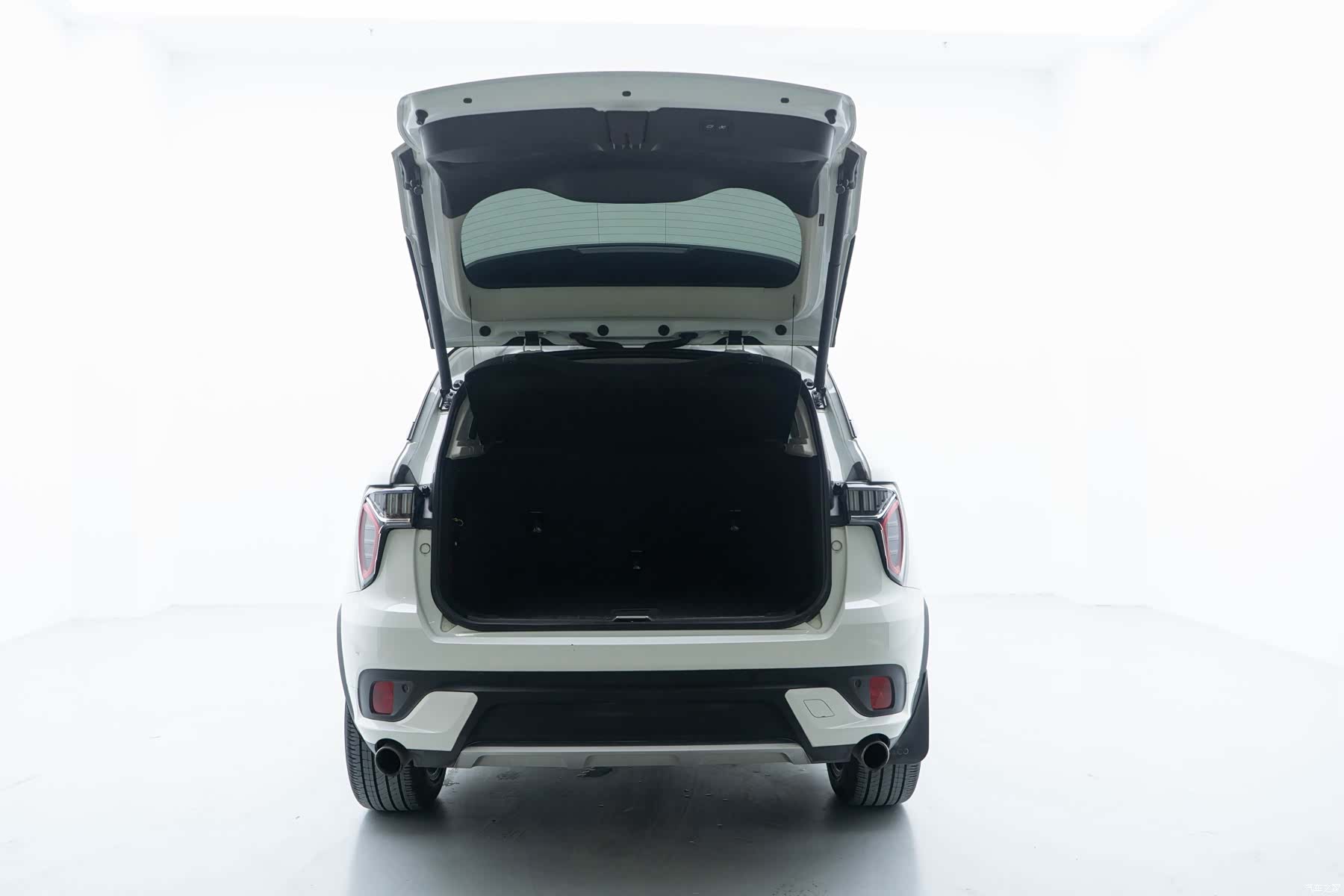 Lynk & Co 01, 2019 18