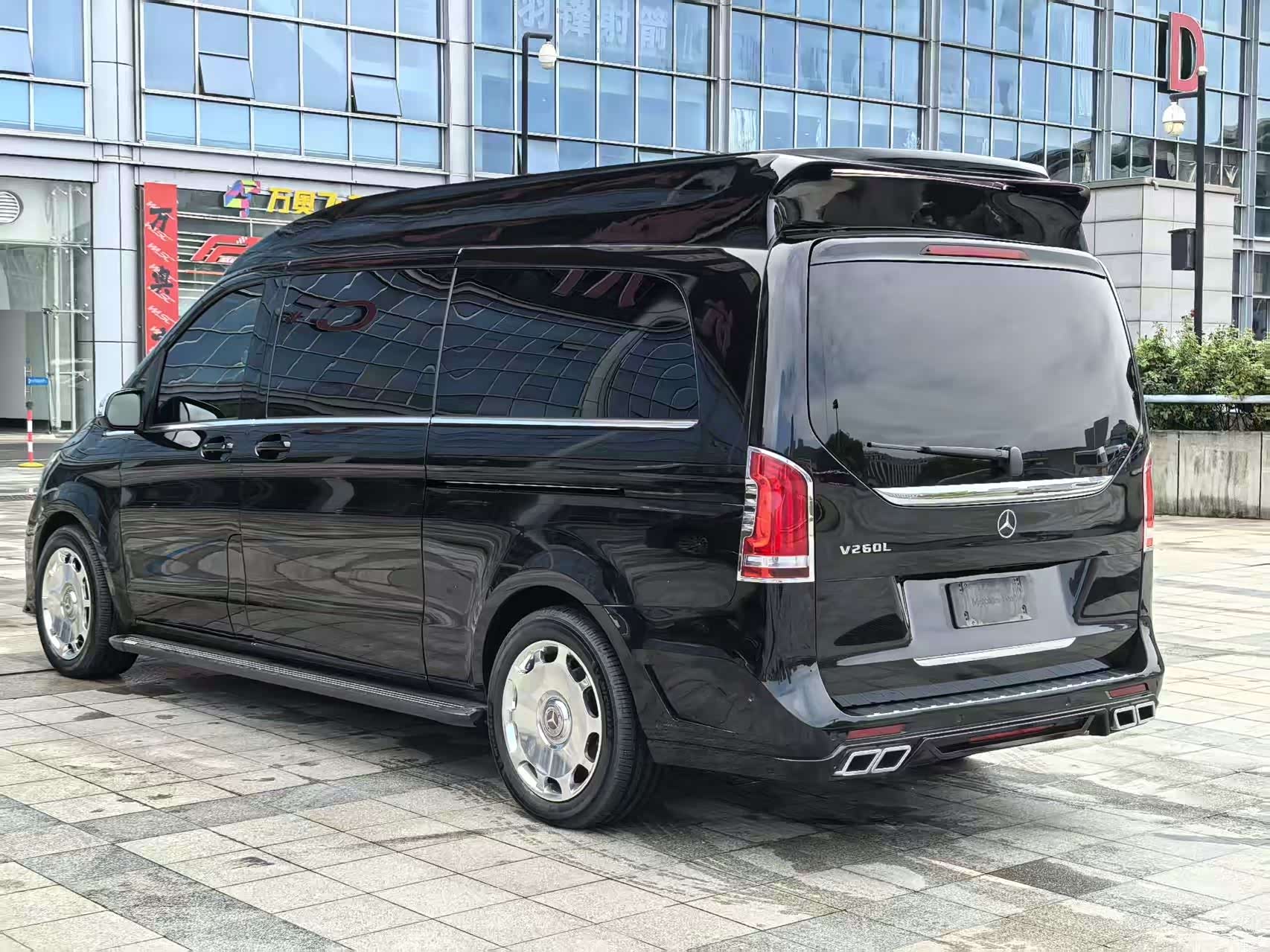Mercedes-Benz V-Class, 2024 все фото