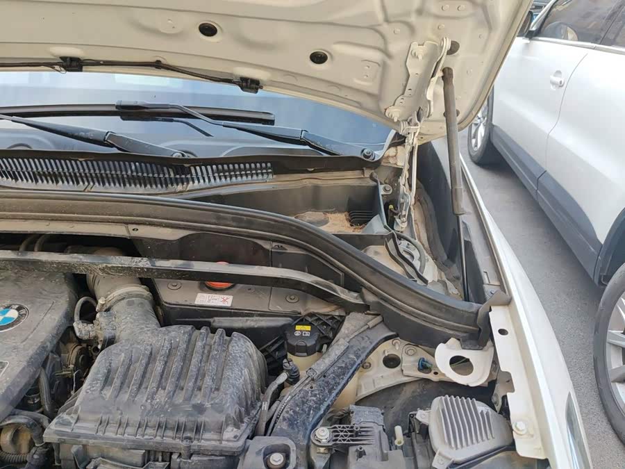 BMW X1 PHEV 2019, фото 20