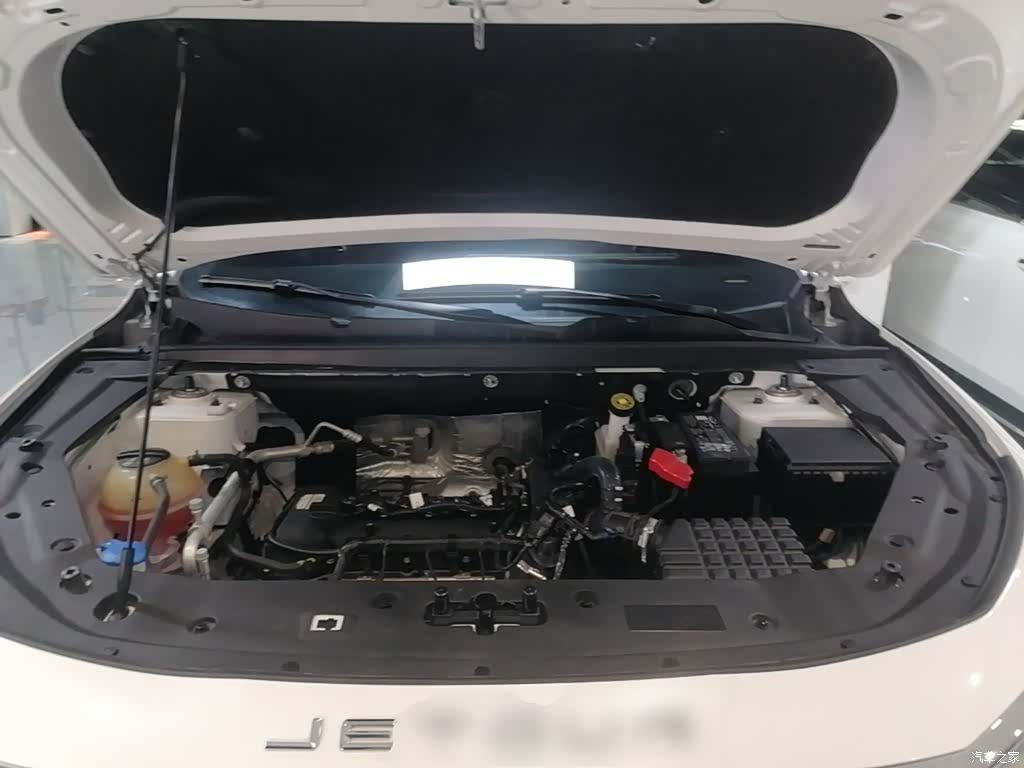 Jetour X70, 2025 20