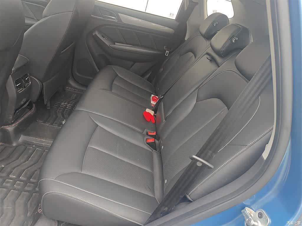 Roewe RX5, 2018 13