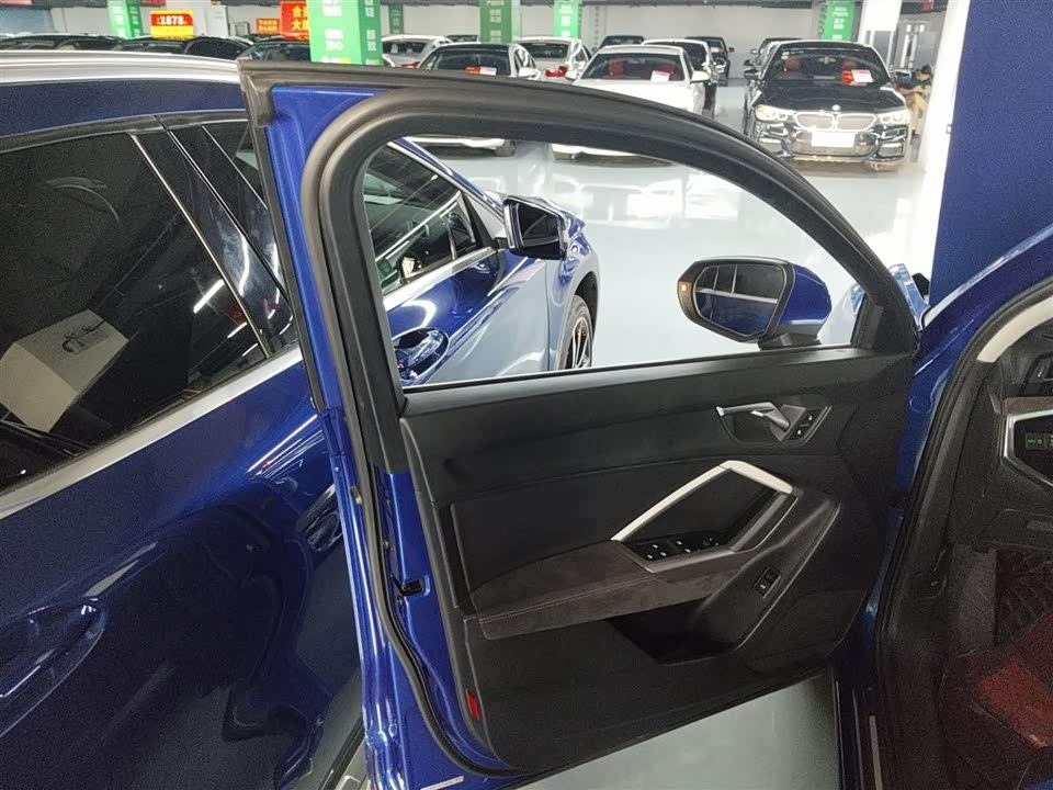 Audi Q3 Audi Q3