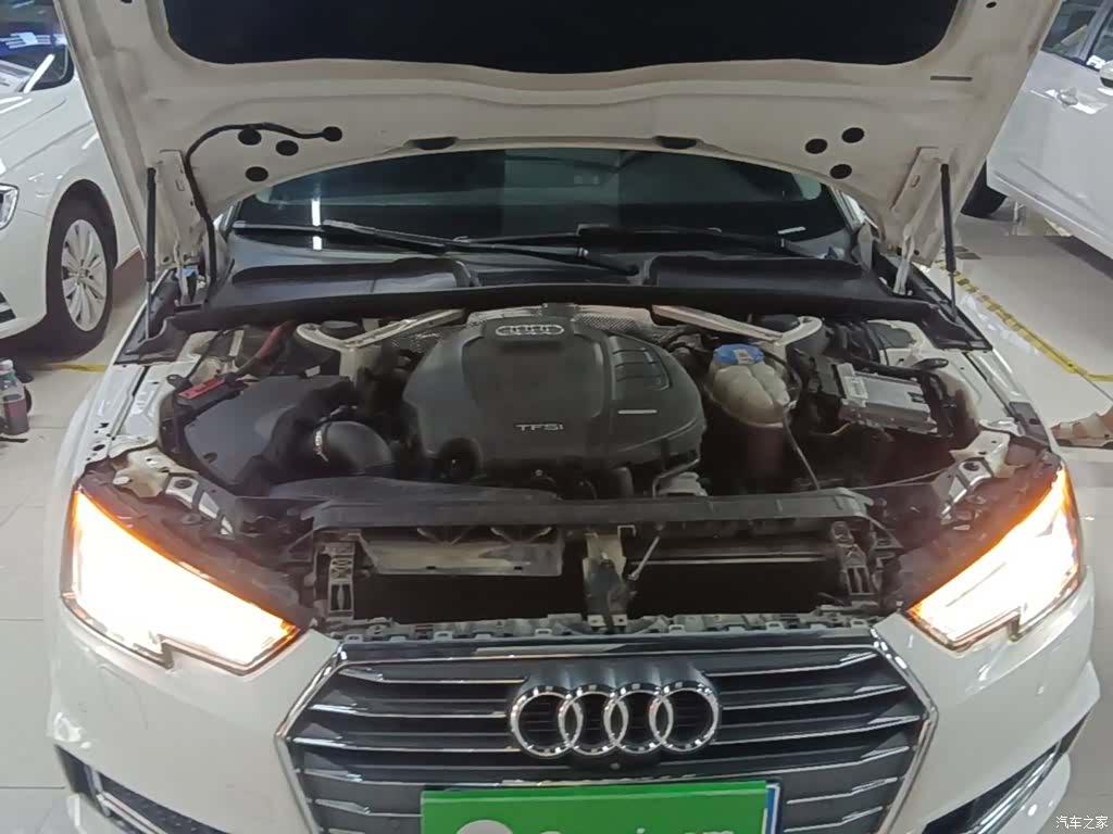 Audi A4L, 2018 20