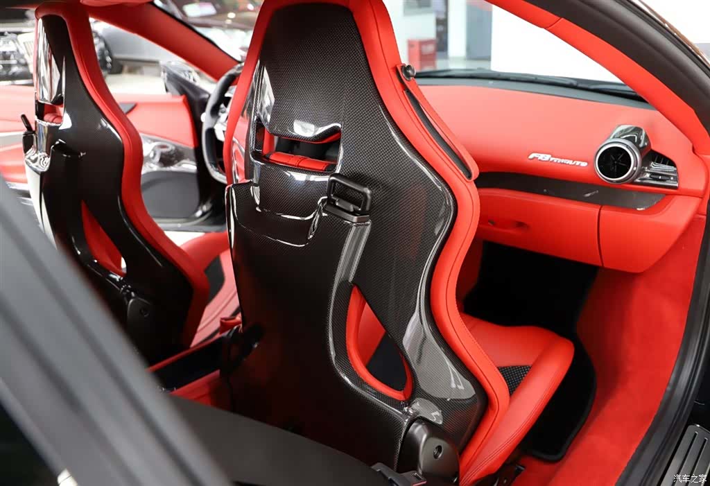 Ferrari F8, 2022 8