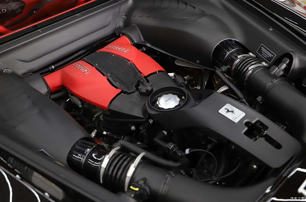 Ferrari F8, 2022 21