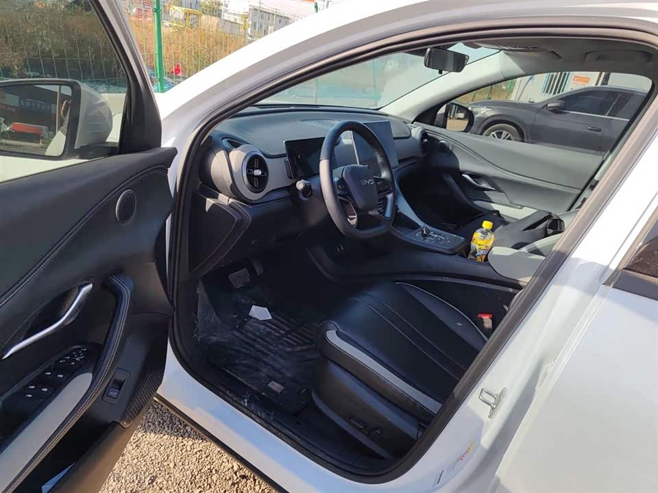 BYD Sea Lion 05 DM-i