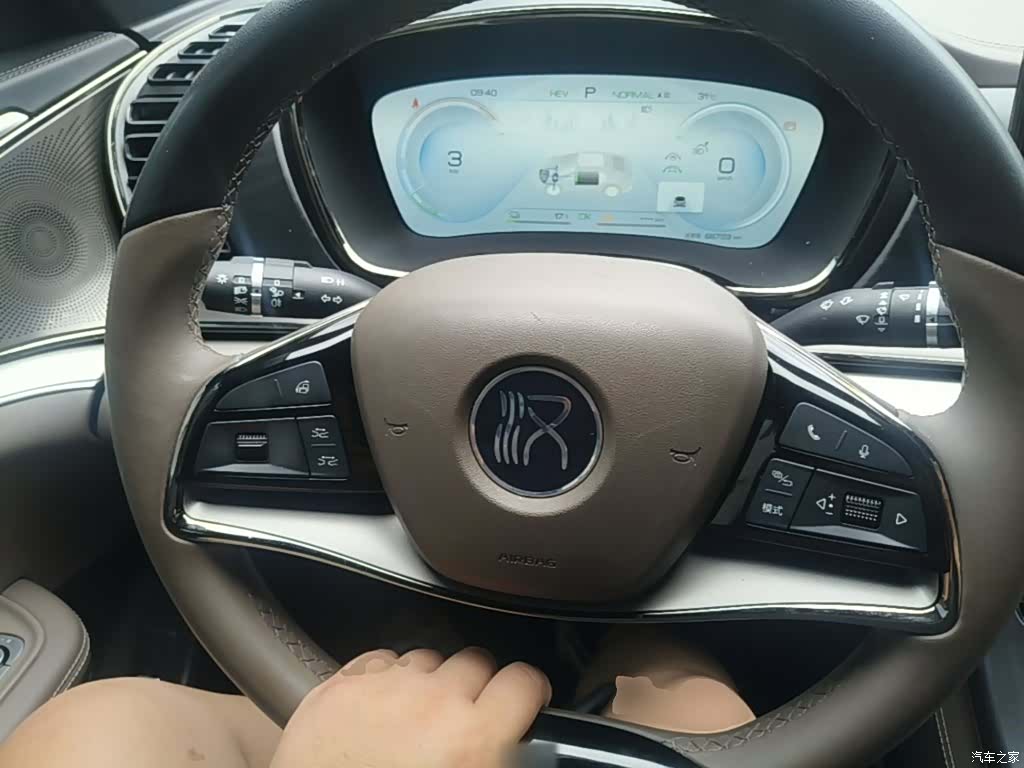 BYD Han, 2022 11