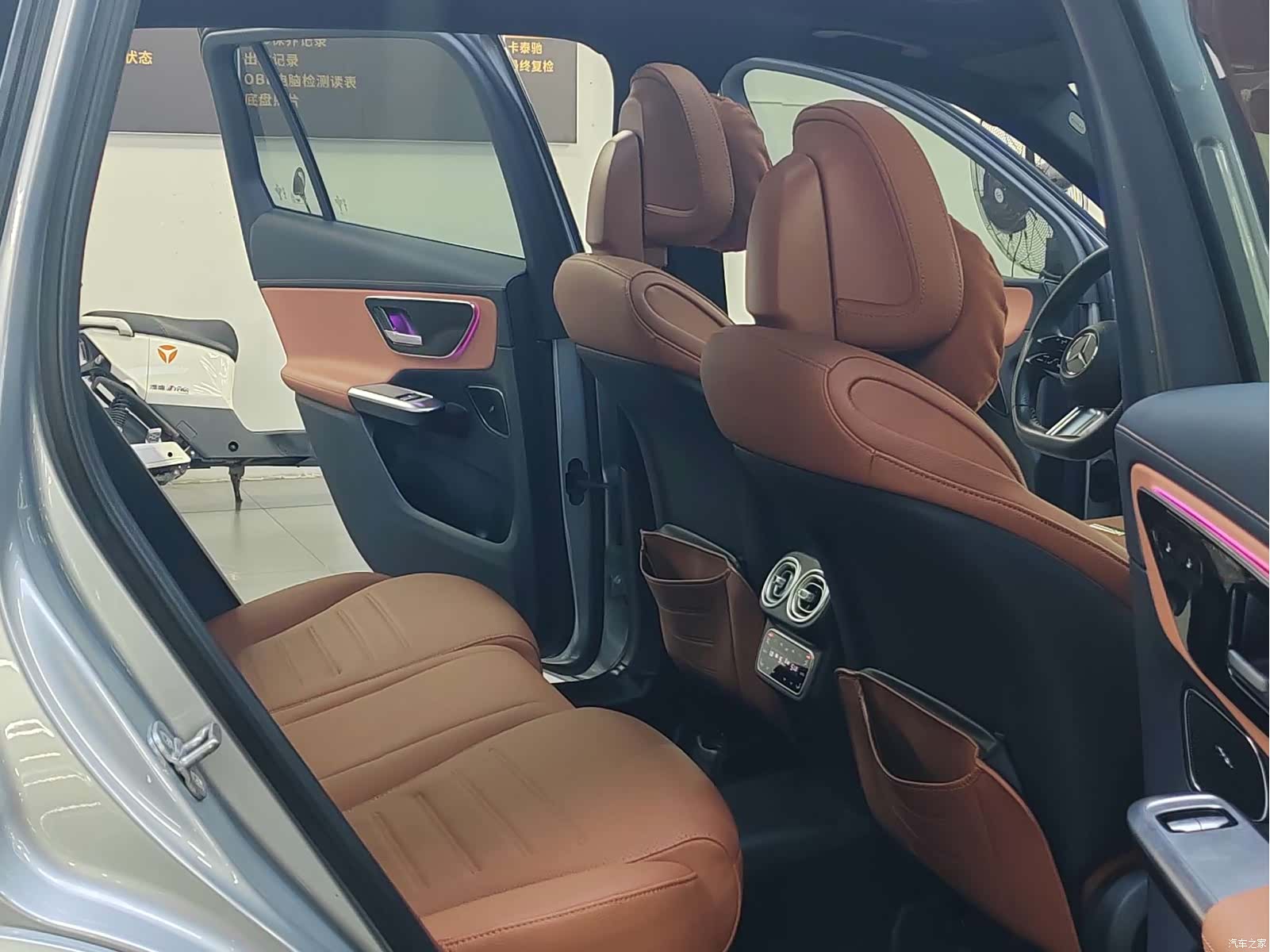 Mercedes-Benz GLC, 2024 14