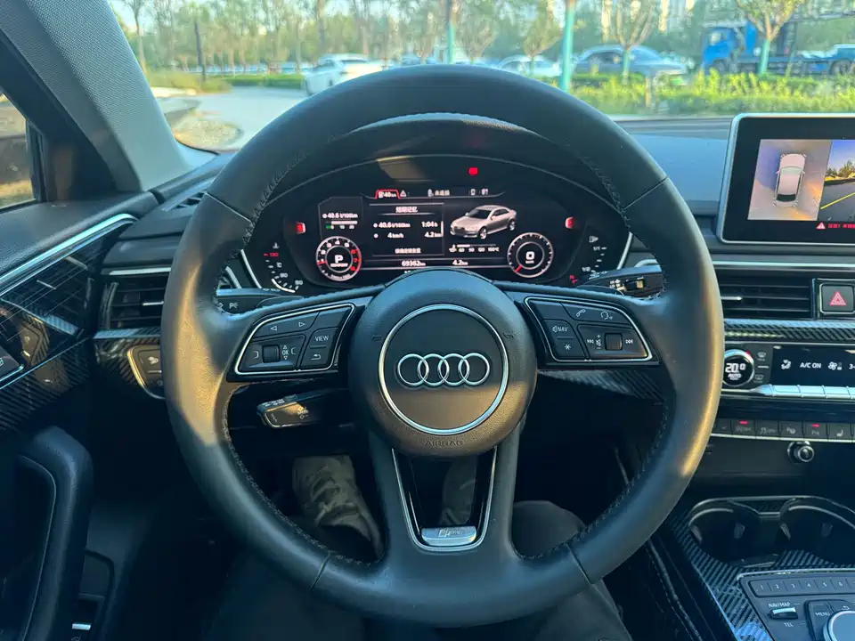 Audi A4L