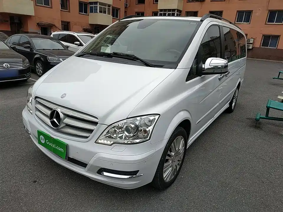 Mercedes-Benz Viano