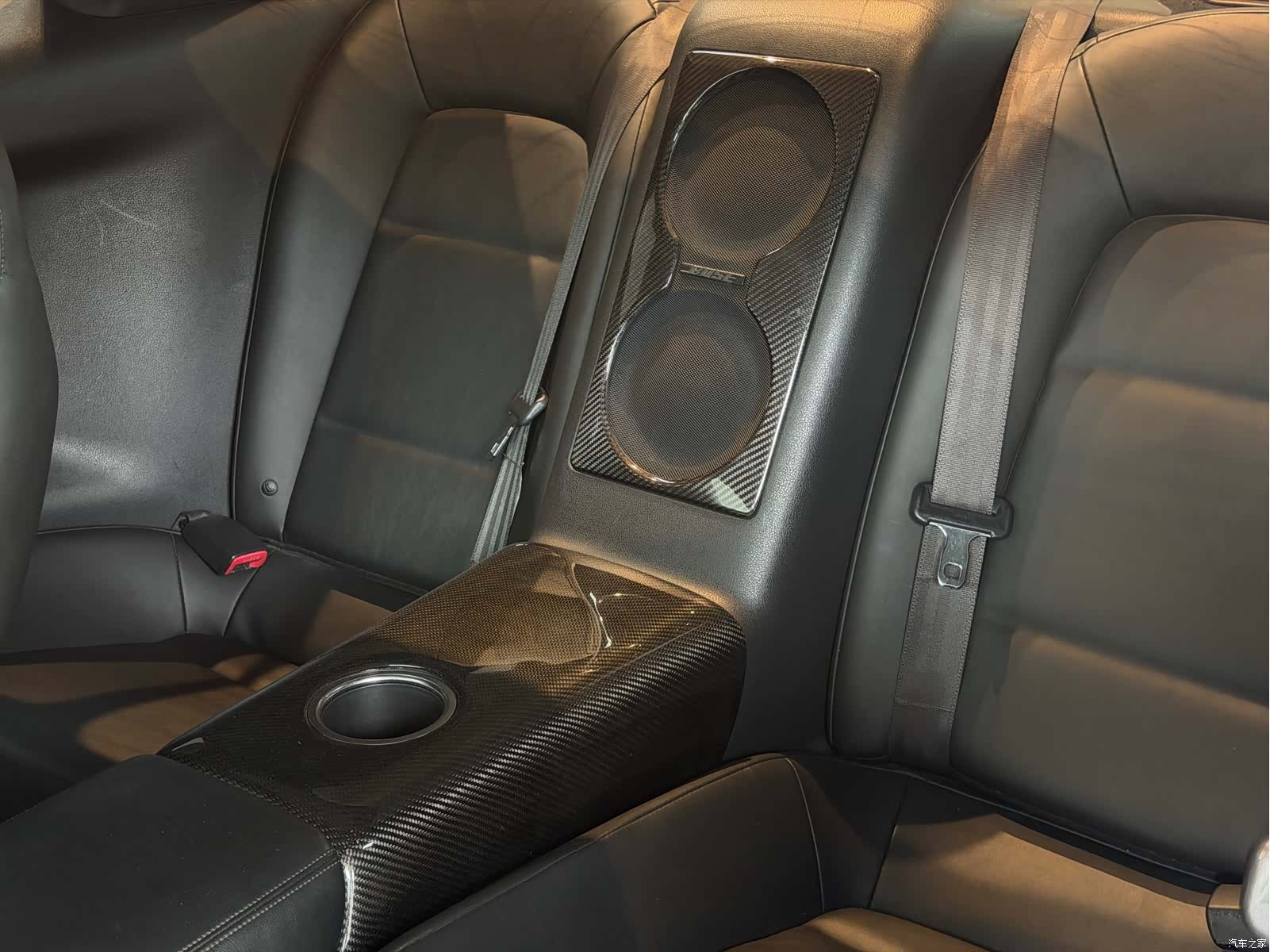 Nissan GT-R, 2009 13