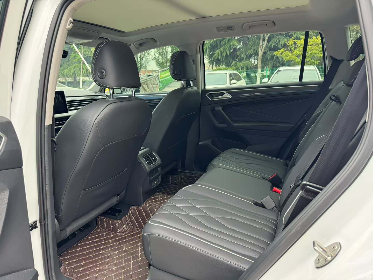 Volkswagen Tiguan L, 2024 9