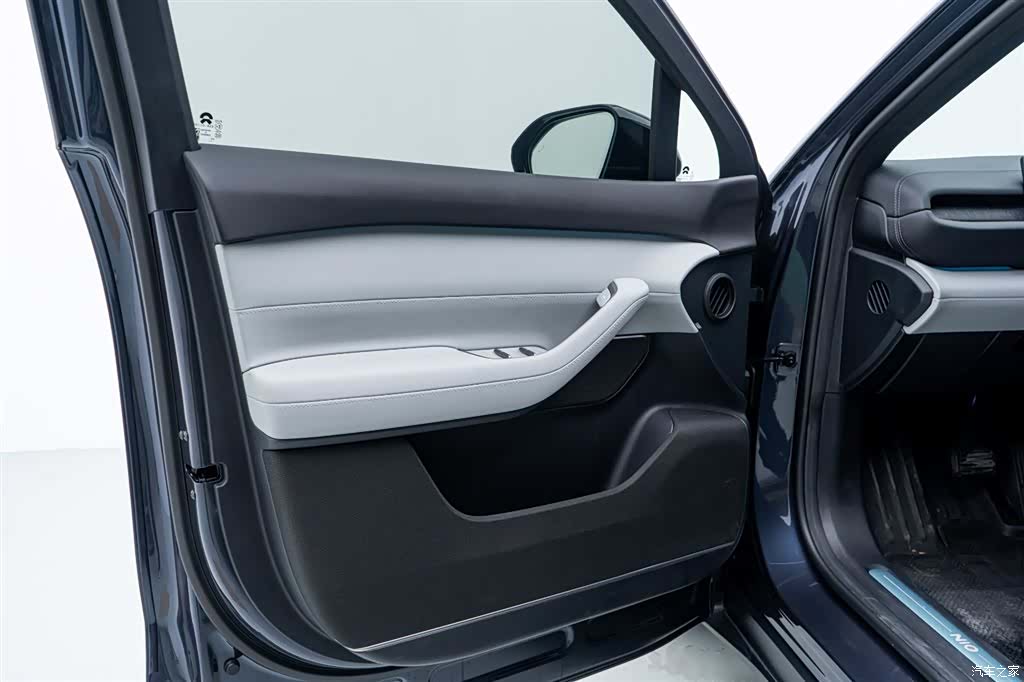 NIO ES6, 2024 16