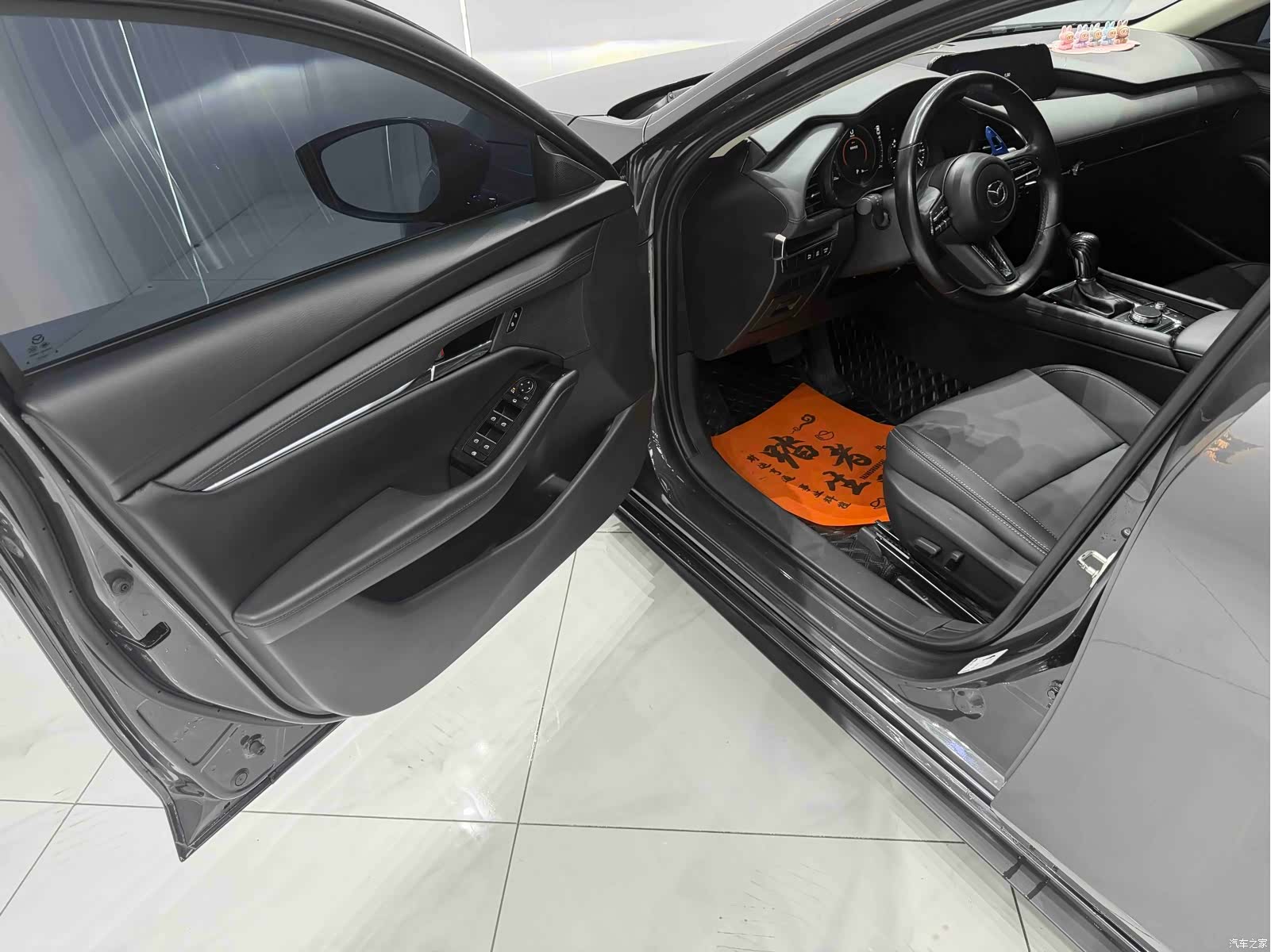 Mazda Mazda3, 2022 7