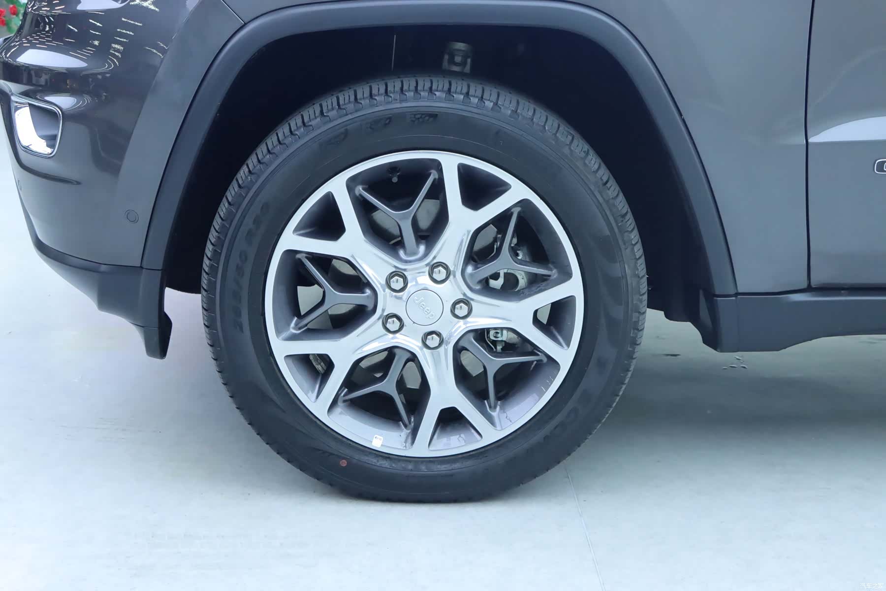 Jeep Grand Cherokee, 2022 4