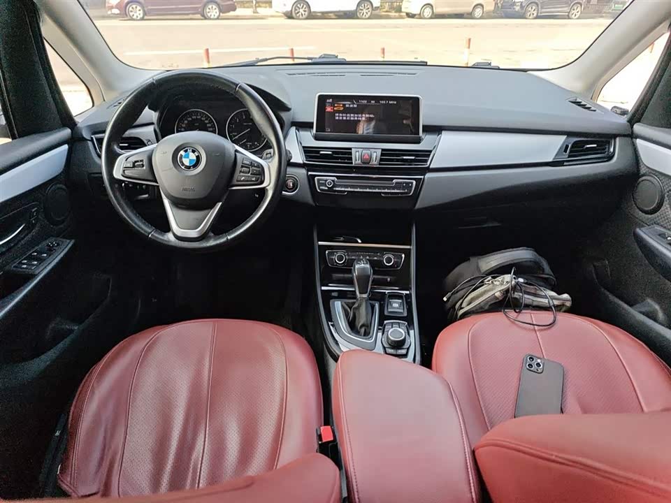 BMW 2 series station wagon