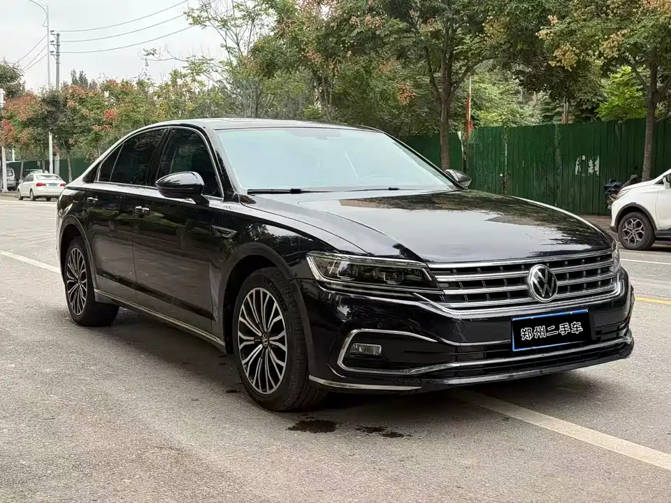 Volkswagen Huiang