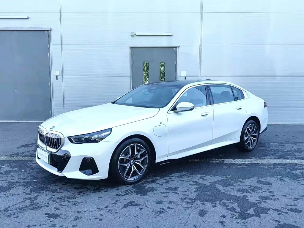 BMW i5 2025 eDrive 40L M Sport