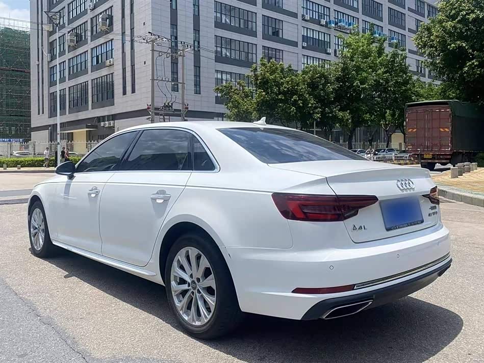 Audi A4L Audi A4L