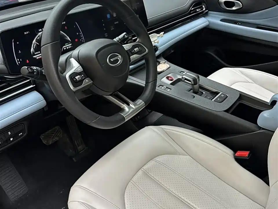 Trumpchi Shadow Leopard