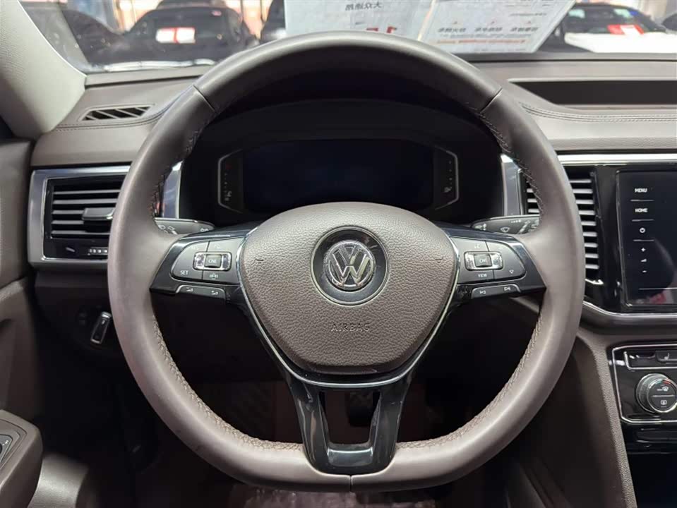 Volkswagen Tourang