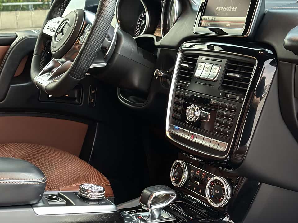 Mercedes-Benz G-class Mercedes-Benz G-class