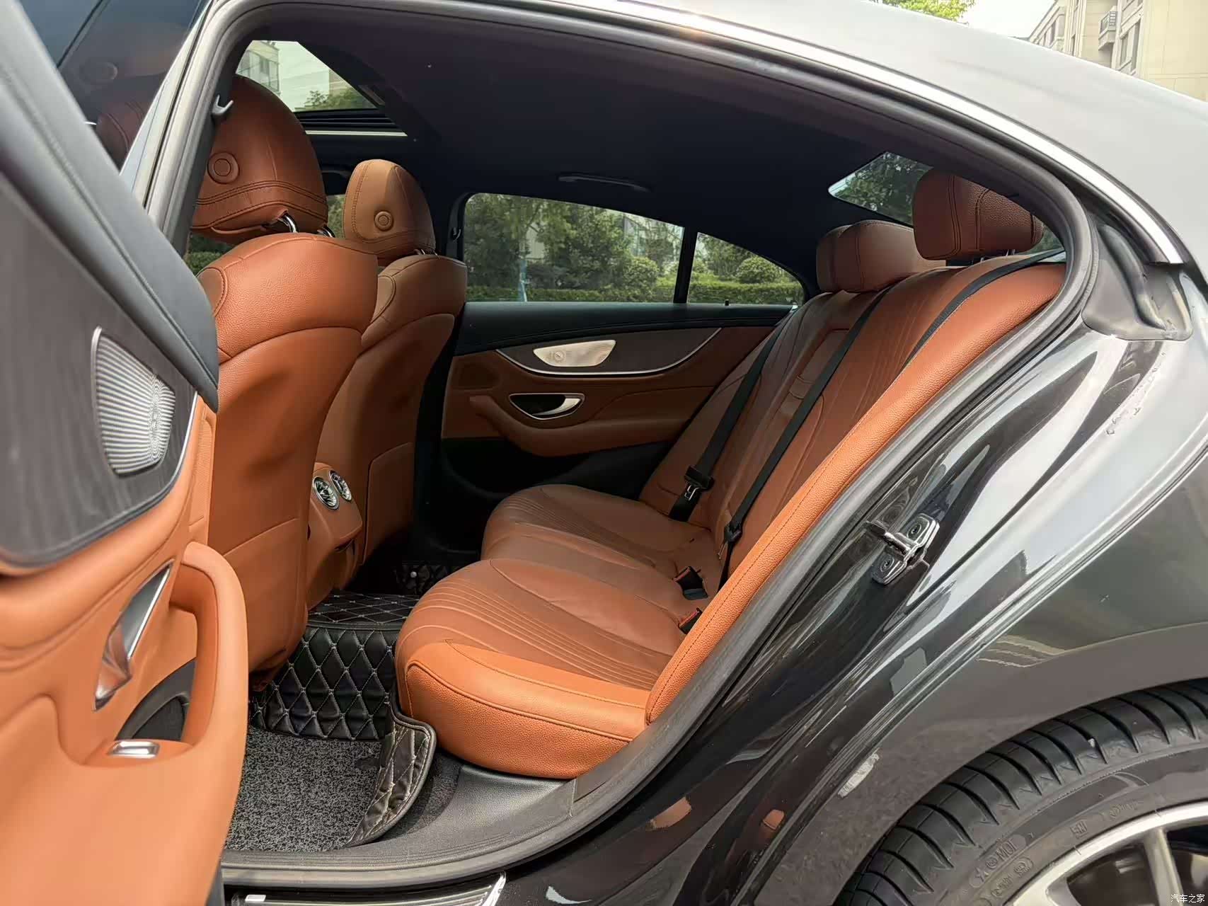 Mercedes-Benz CLS, 2022 10