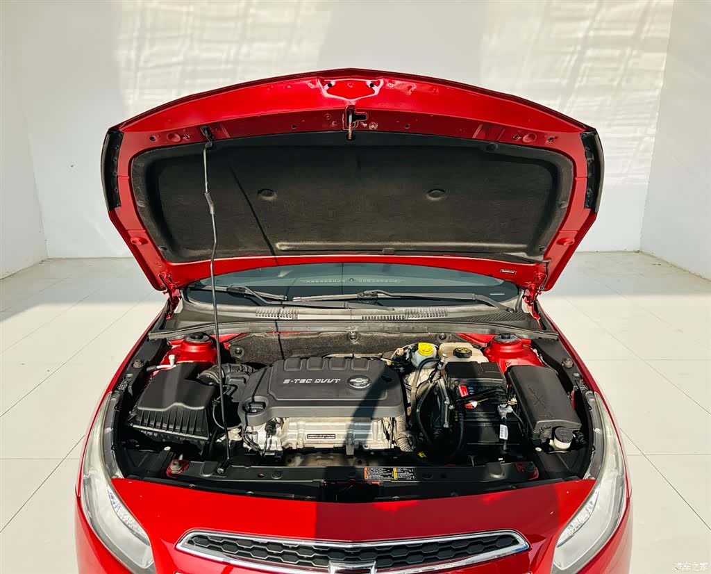 Chevrolet SE, 2016 24