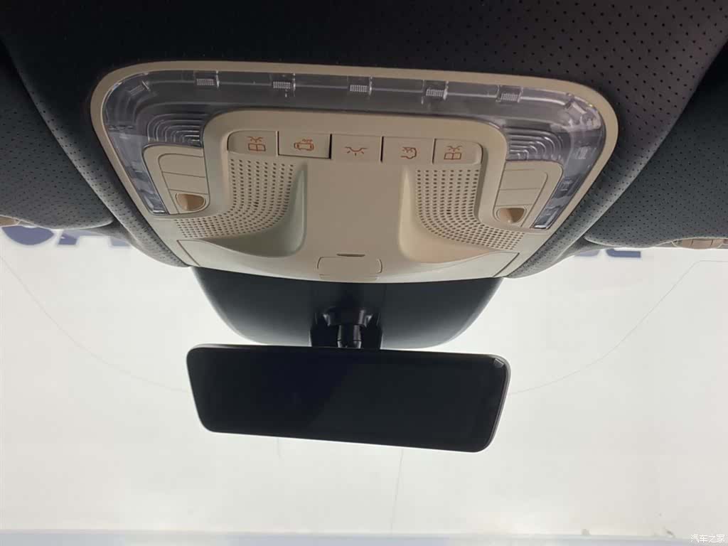 Mercedes-Benz 7, 2024 25