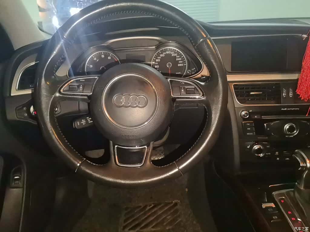 Audi A4L, 2014 3