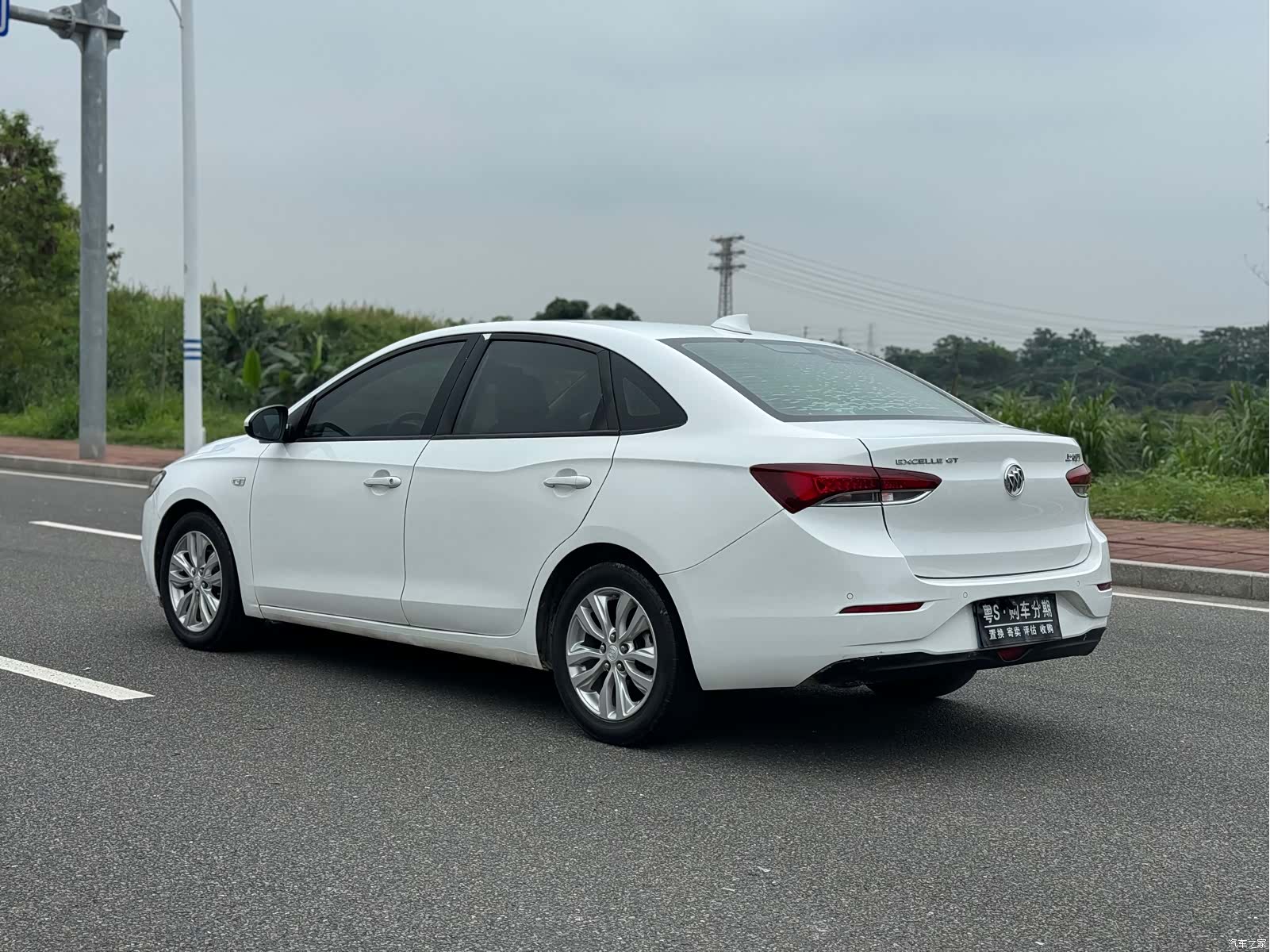 Buick V, 2019 19