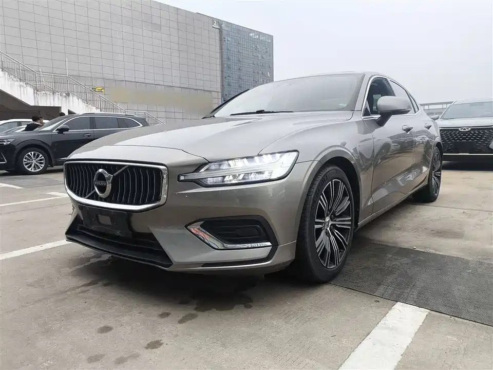 Volvo S60