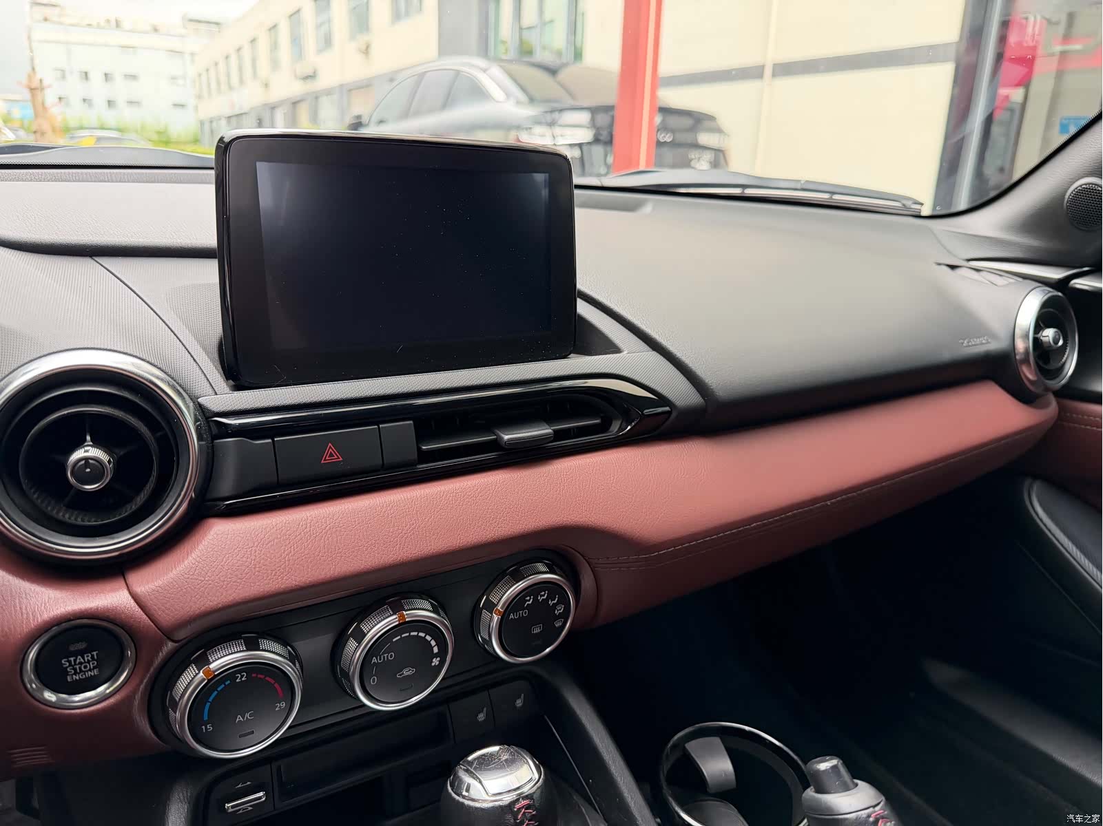 Mazda MX-5, 2018 15