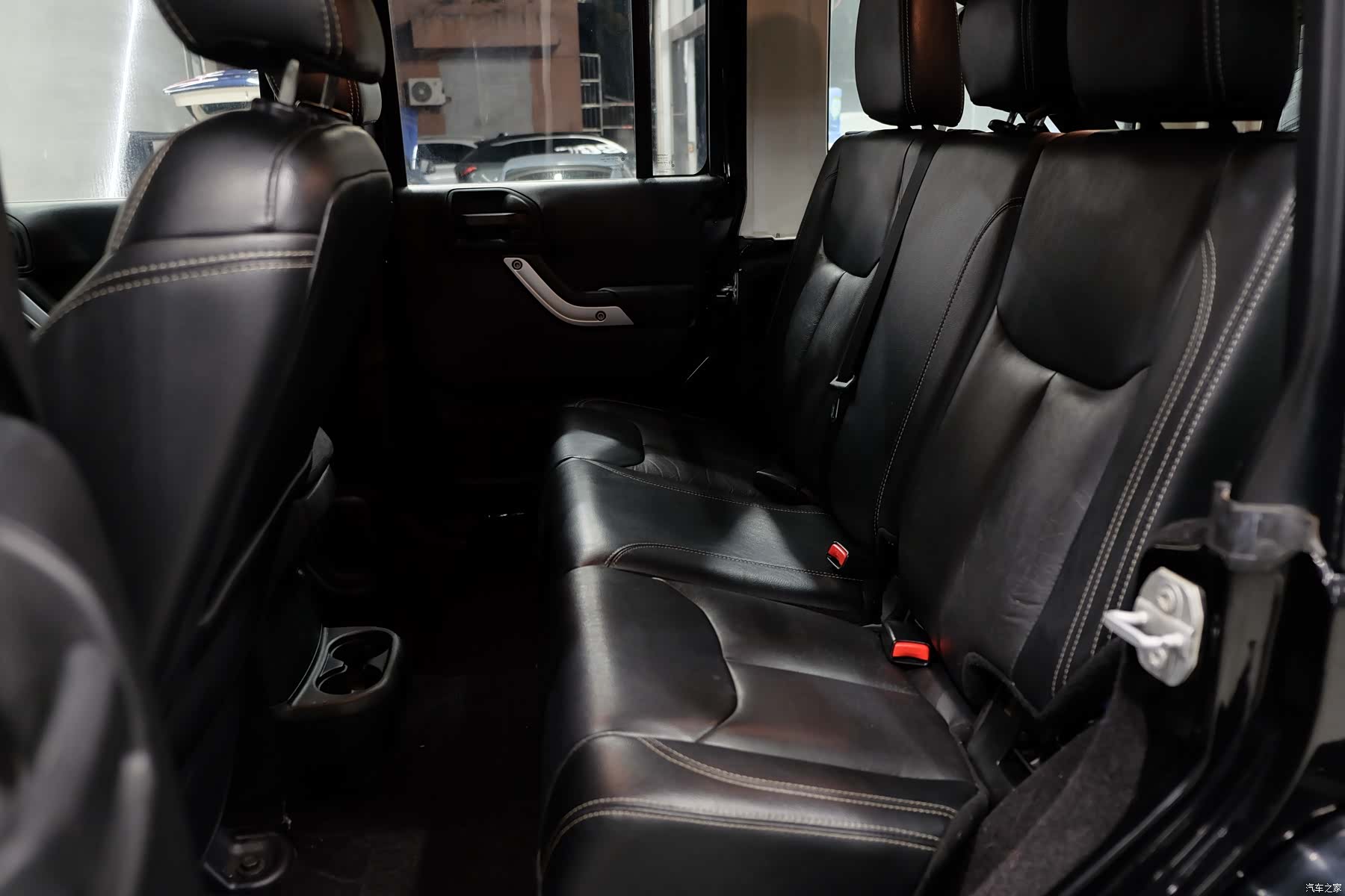 Jeep Wrangler, 2018 8