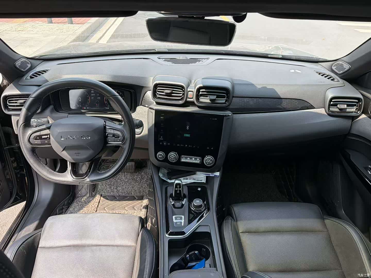 Lynk & Co 02, 2021 8