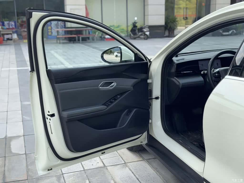 BYD Qin, 2025 22