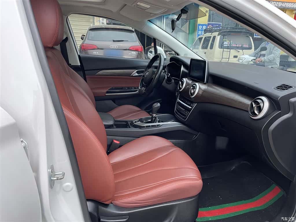 BAIC D50, 2020 9