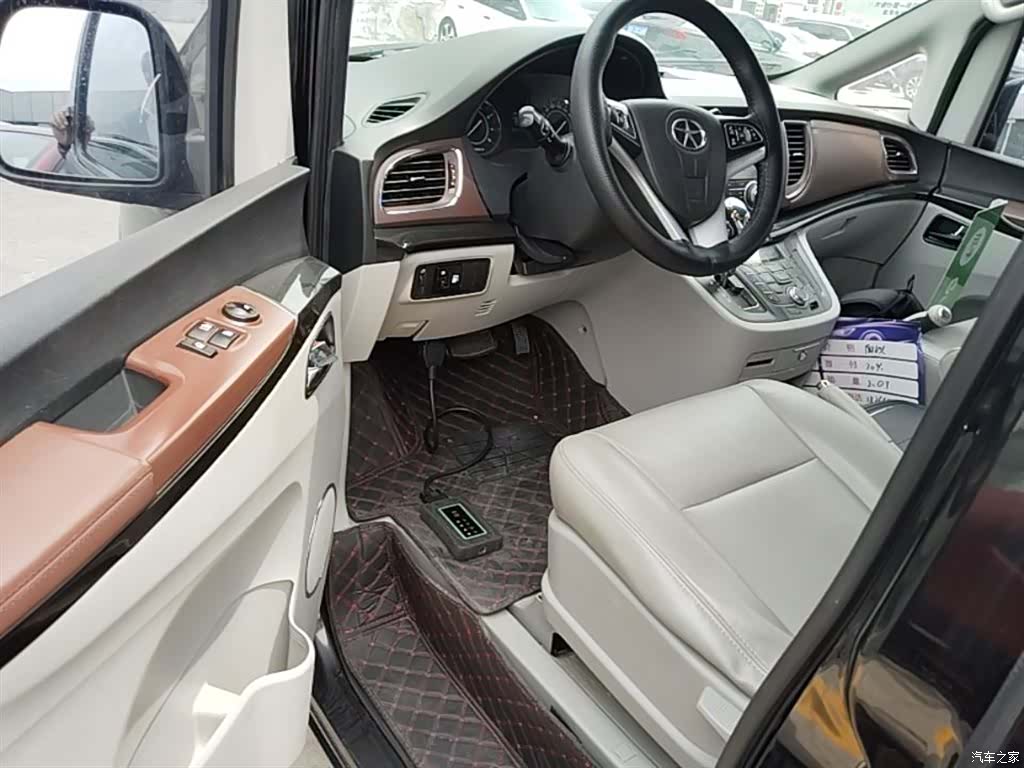 JAC M5, 2016 16