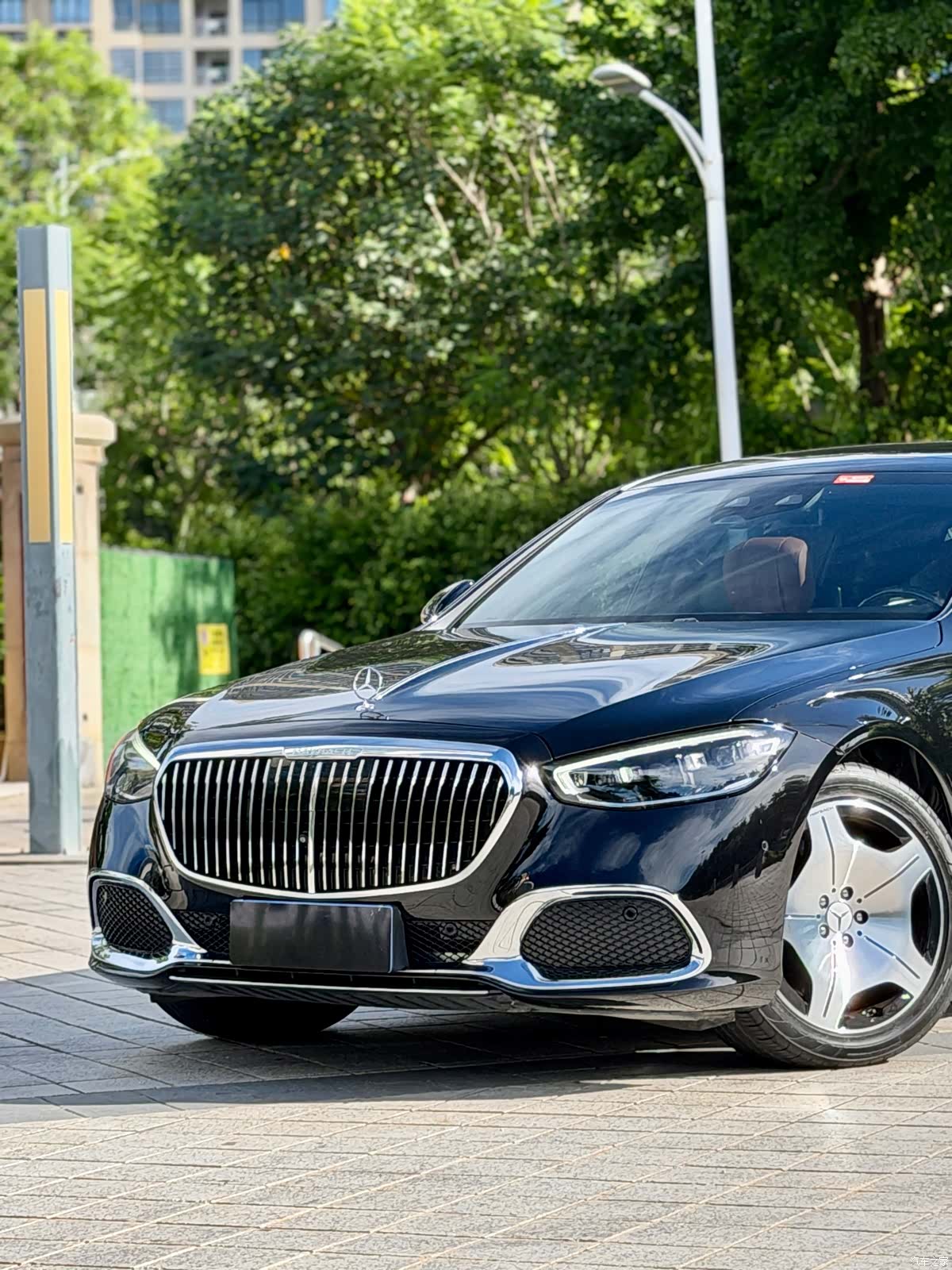 Maybach S-Class, 2022 3