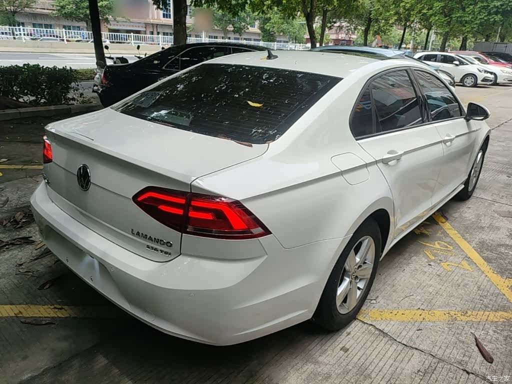 Volkswagen Lamando, 2018 все фото