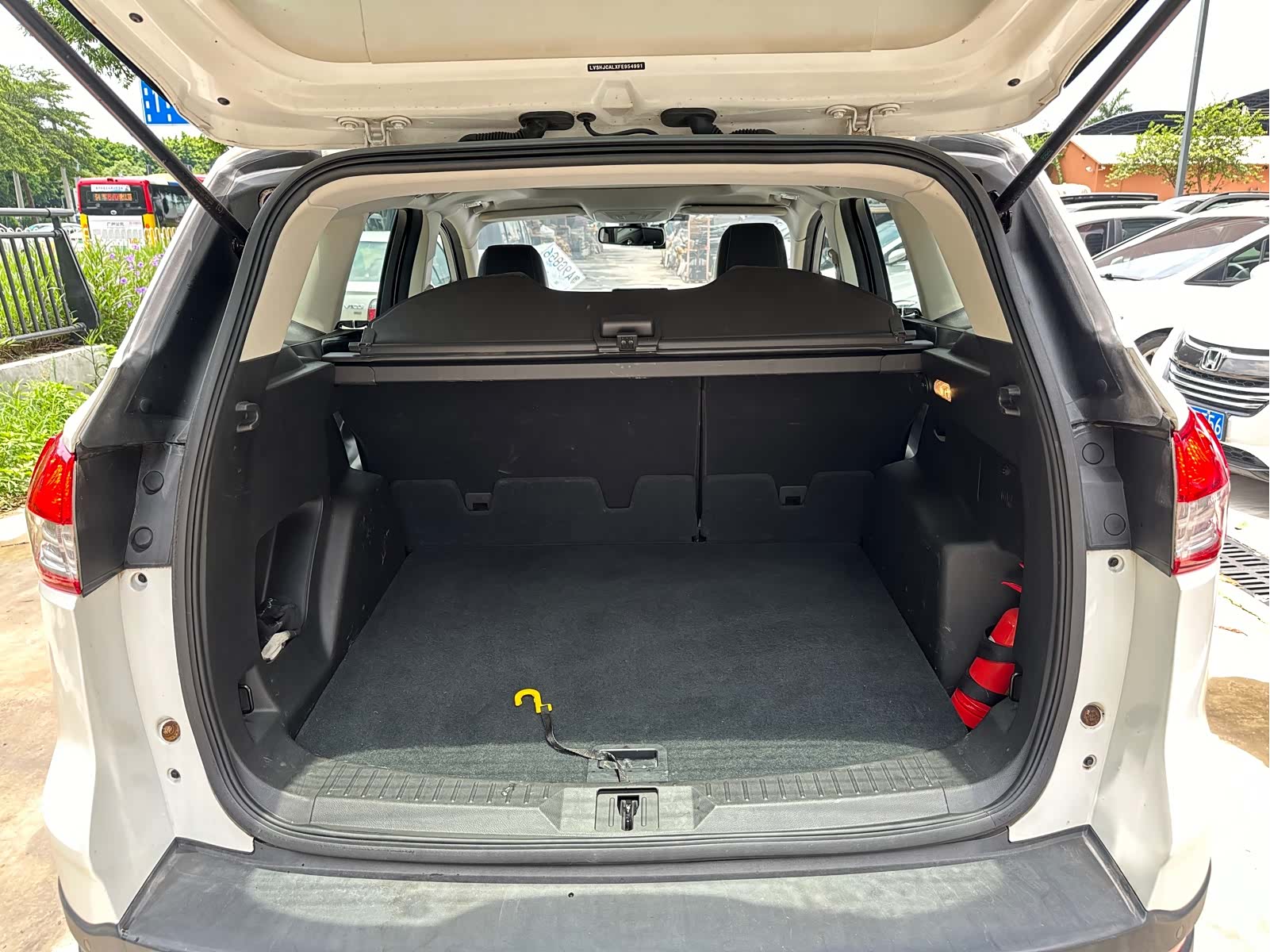 Ford Kuga, 2015 9
