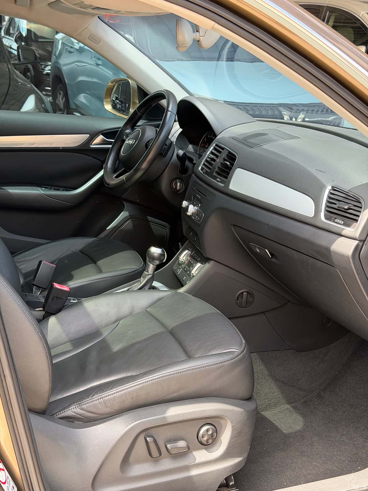 Audi Q3, 2013 7